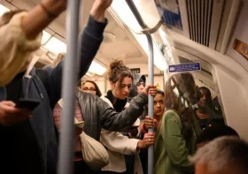 Commuter offers pregnant lady a train seat and is horrified by what happens next