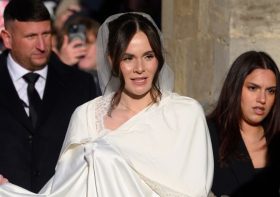 Holly Ramsay gifted her bridal party this 'magic' moisturiser that instantly plumps the skin