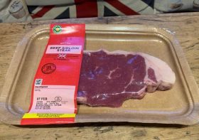 I tried 7 supermarket sirloin steaks — the cheapest had the most flavour